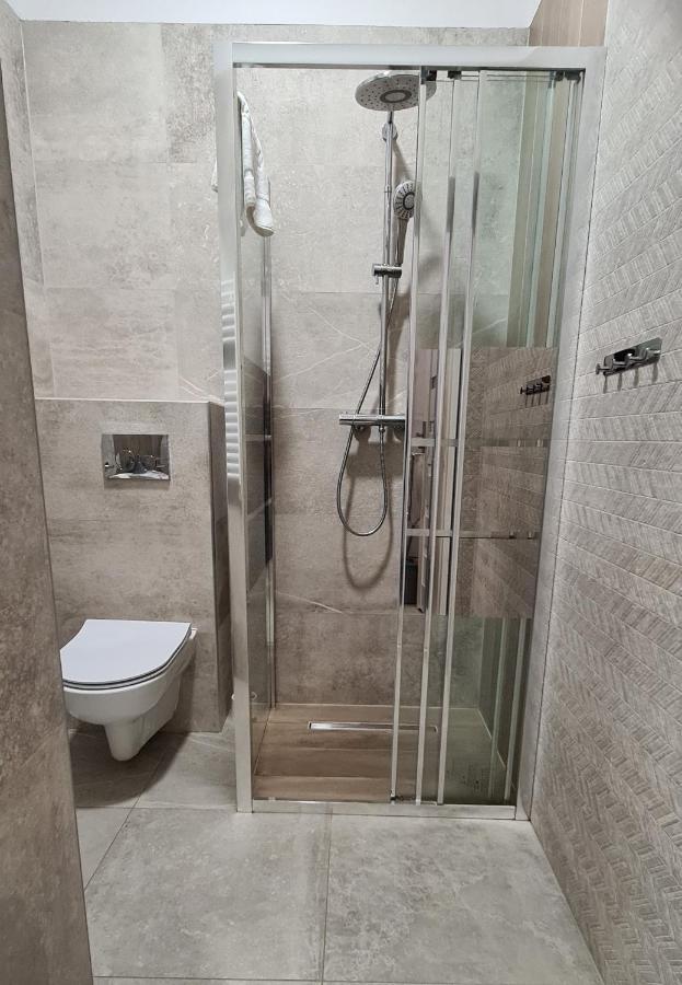 Apartment Na Zamkowej Krakow Luaran gambar