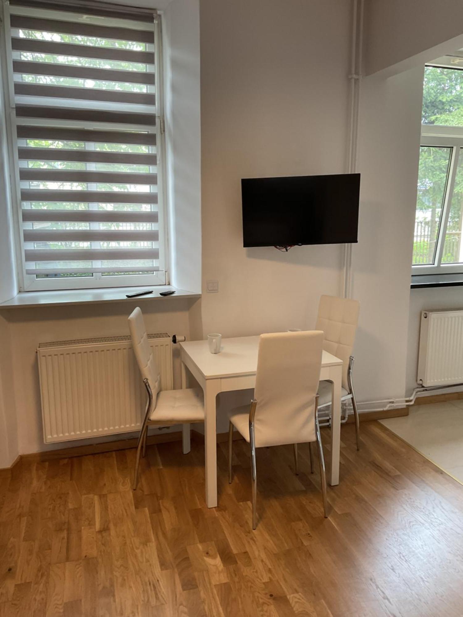 Apartment Na Zamkowej Krakow Luaran gambar